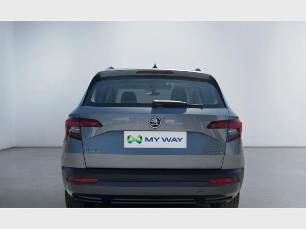 Skoda KAROQ (2018) — foto 24 van 29