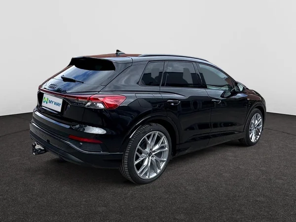 AUDI Q4 e-tron (2025) — foto 9 van 15