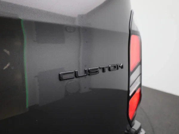 Ford Transit Custom (2025) — foto 22 van 38