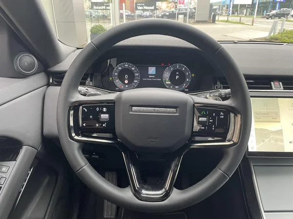 Land Rover Range Rover Evoque (2024) — foto 16 van 28