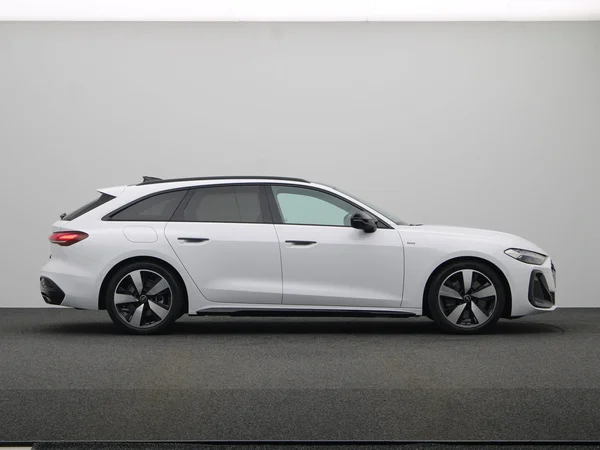AUDI A5 Avant e-hybrid (PHEV) (2025) — foto 27 van 29