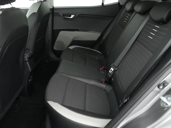 Kia Stonic (2025) — foto 3 van 21