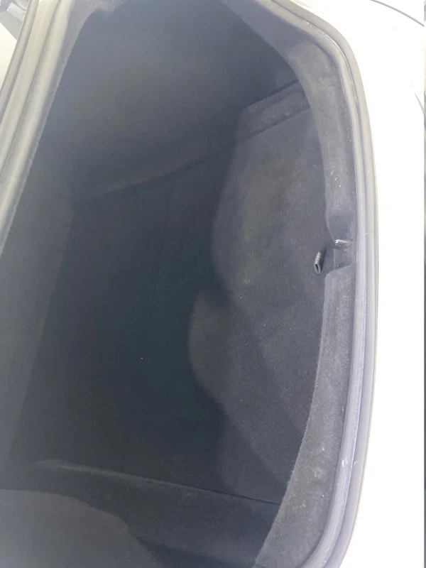 Tesla Model 3 (2023) — foto 43 van 49