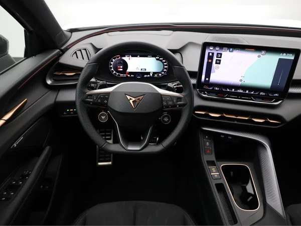CUPRA Terramar e-Hybrid (PHEV) (2025) — foto 5 van 24