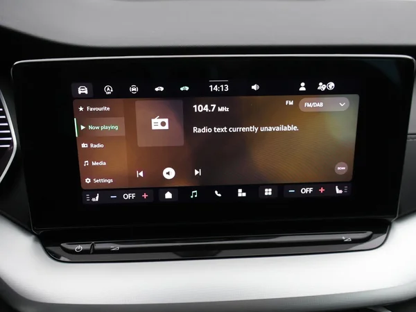 SKODA Octavia Combi (2025) — foto 15 van 28