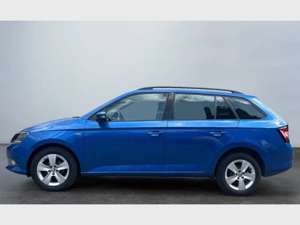 Skoda Fabia Combi (2018) — foto 20 van 23
