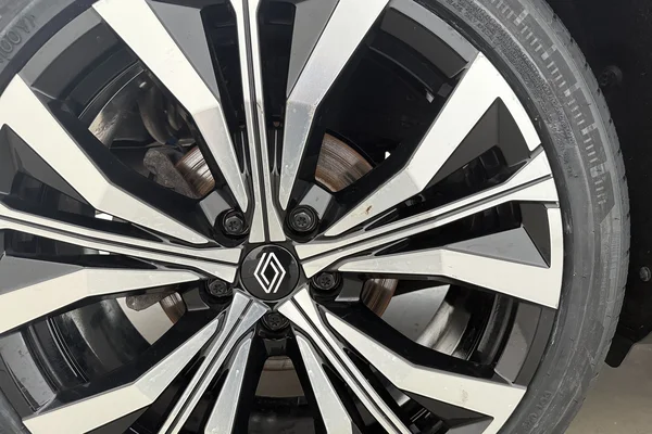 Renault Austral (2026) — foto 10 van 19