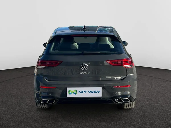 VOLKSWAGEN Golf VIII (2022) — foto 13 van 18