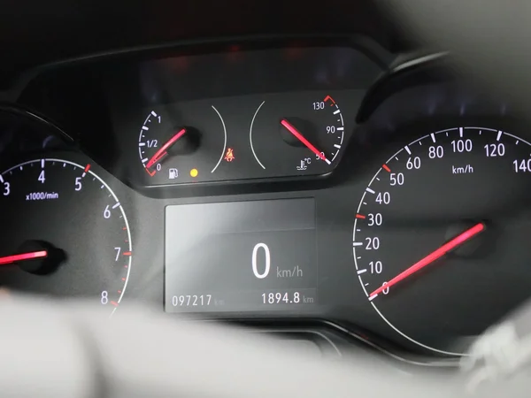 Opel Combo (2022) — foto 26 van 39