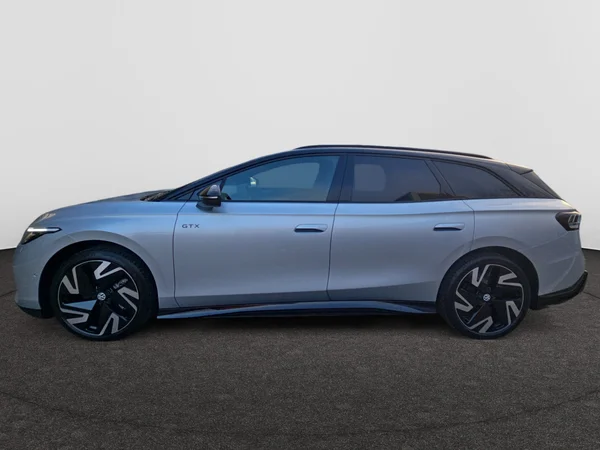 VOLKSWAGEN ID.7 Tourer (2025) — foto 12 van 24