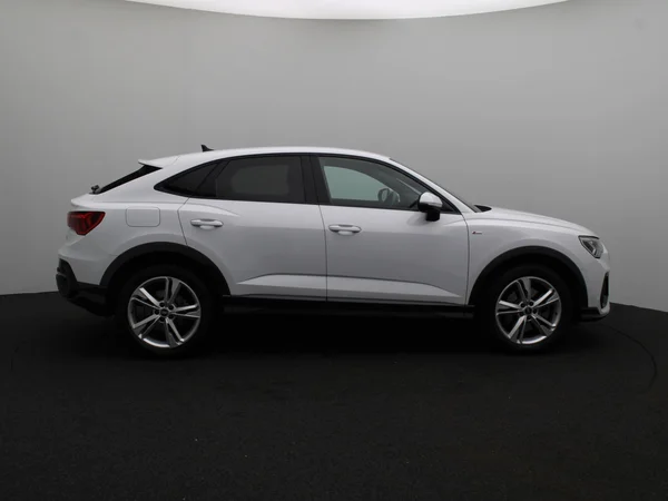 AUDI Q3 Sportback (2021) — foto 25 van 32