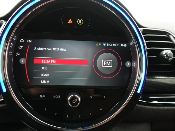 MINI Mini Clubman (F54 LCI) (2023) — foto 10 van 22