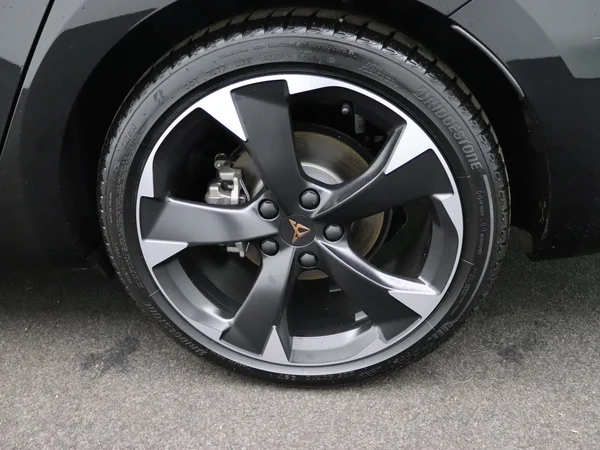 CUPRA Leon ST (2025) — foto 7 van 25