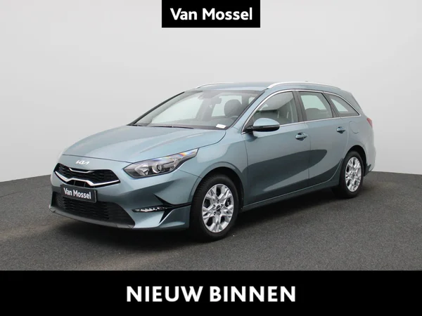 Kia cee'd (2024) — foto 1 van 37