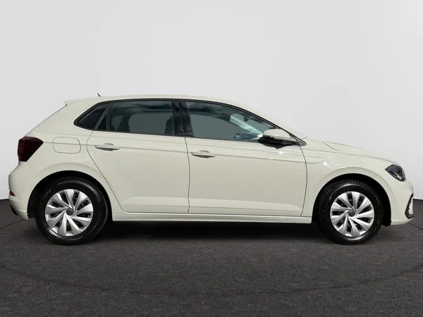 VOLKSWAGEN Polo (2024) — foto 6 van 17