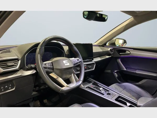 Seat Leon (2023) — foto 28 van 29
