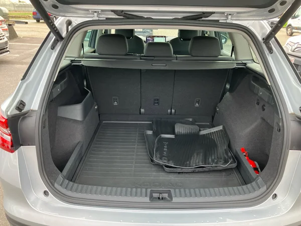SKODA Kodiaq (2024) — foto 4 van 23