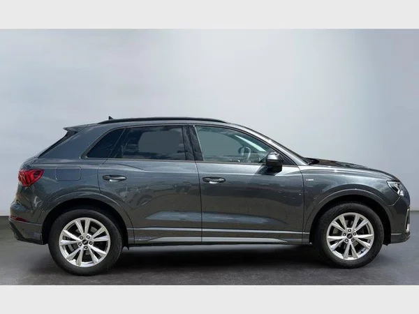 Audi Q3 (2025) — foto 23 van 34
