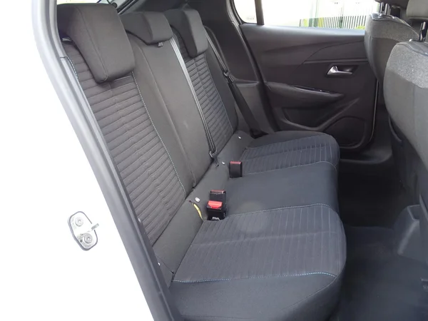 Peugeot 208 (2021) — foto 13 van 24