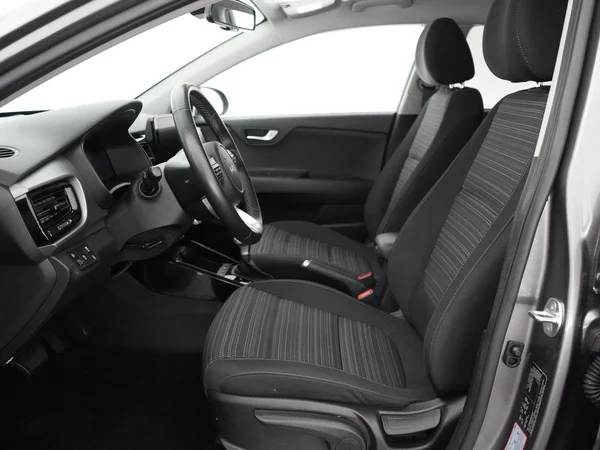 Kia Stonic (2025) — foto 3 van 21