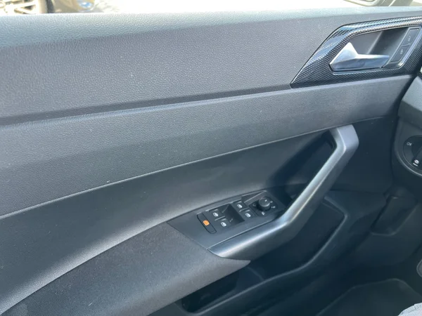 VOLKSWAGEN Polo (2023) — foto 8 van 24