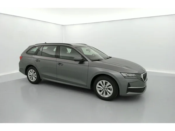 SKODA Octavia Combi (2025) — foto 27 van 36