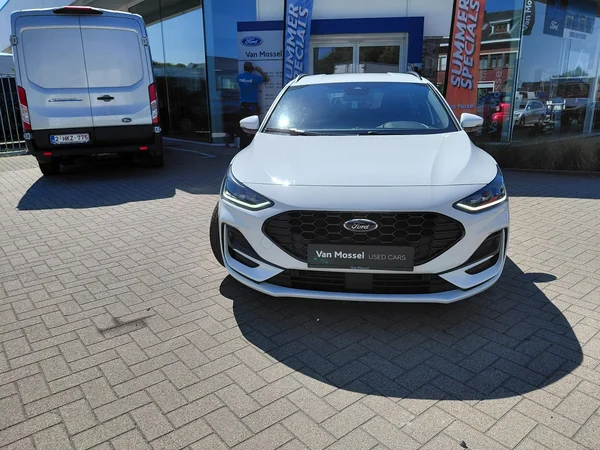 Ford Focus (2024) — foto 14 van 17