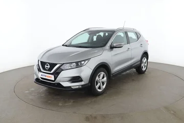 Nissan Qashqai a669602b-066d-4e8e-b5c4-c3c443294afb