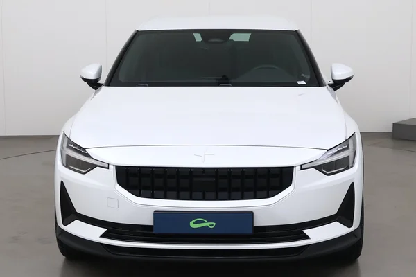 POLESTAR Polestar 2 (2023) — foto 12 van 21