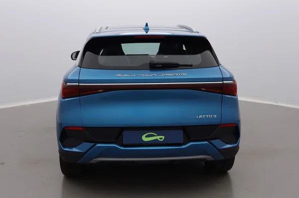 BYD Atto 3 (2023) — foto 30 van 35