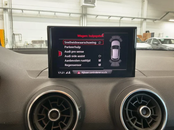 AUDI Q2 (2019) — foto 5 van 24