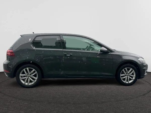 VOLKSWAGEN Golf VII (2018) — foto 15 van 24