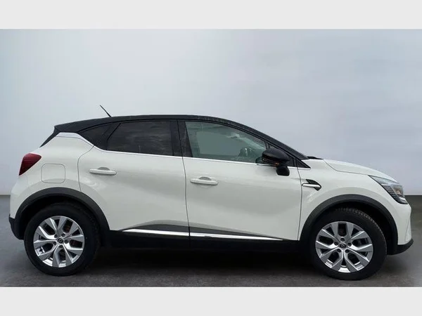 RENAULT Captur (2020) — foto 23 van 24
