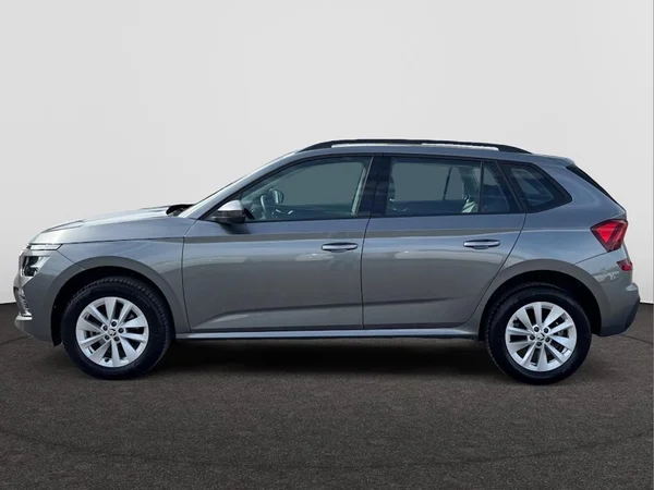 SKODA Kamiq (2024) — foto 2 van 16