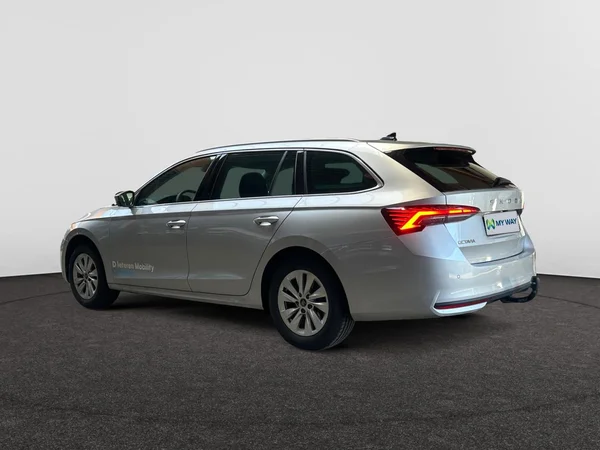 SKODA Octavia SW (2025) — foto 16 van 22