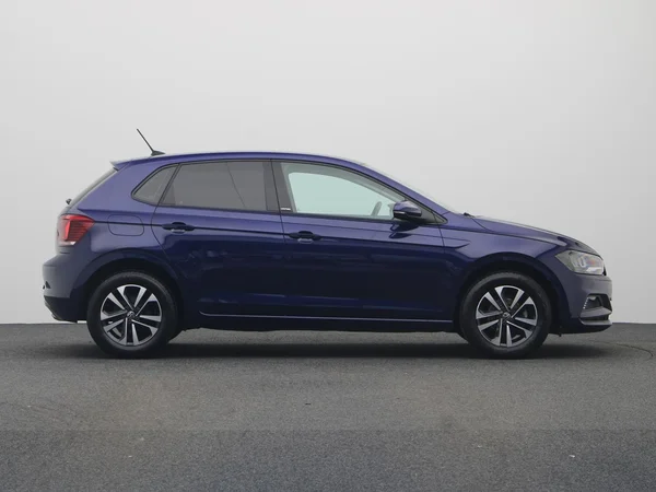 VOLKSWAGEN Polo (2021) — foto 18 van 20