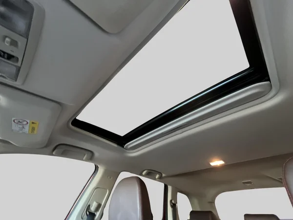 Mitsubishi Outlander (2018) — foto 11 van 21