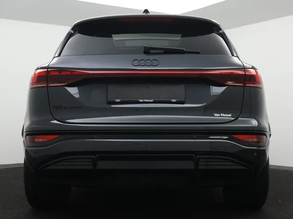 Audi Q6 e-tron (2026) — foto 6 van 33