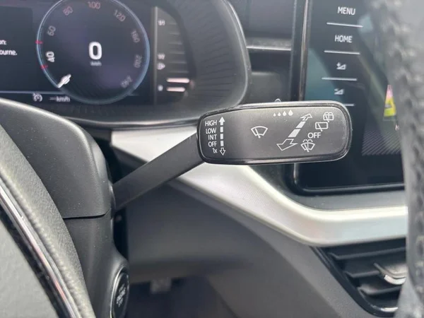 SKODA Kamiq (2022) — foto 13 van 29