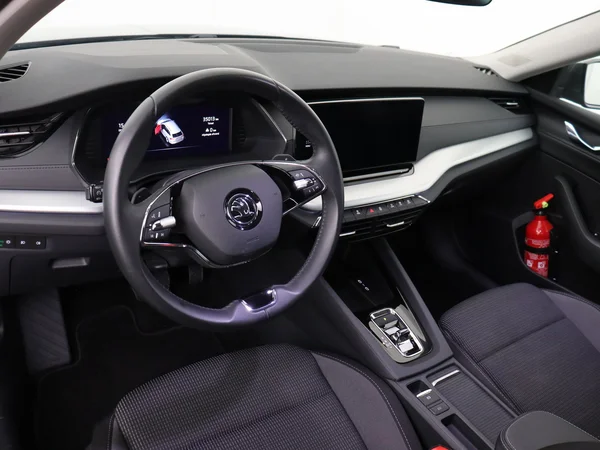 SKODA Octavia Combi (2024) — foto 17 van 18