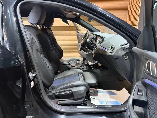 Bmw 118 (2021) — foto 10 van 25