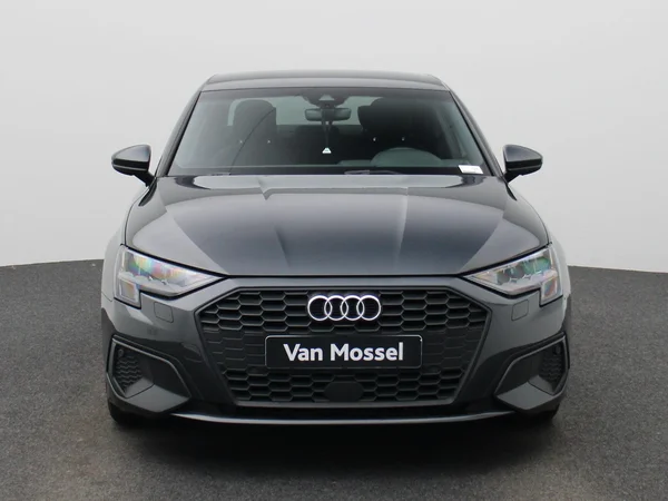 Audi A3 (2022) — foto 23 van 42