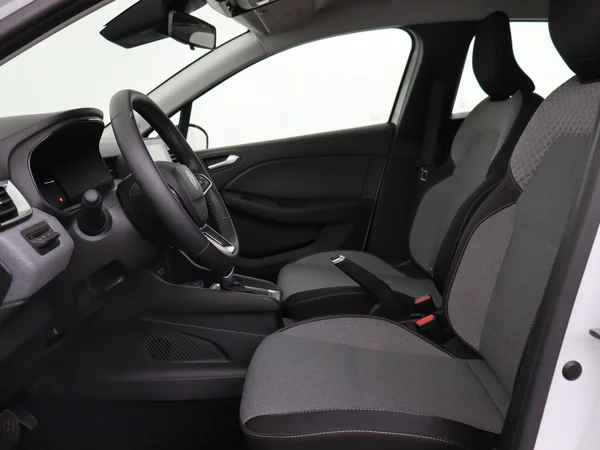 RENAULT Clio (2025) — foto 2 van 27