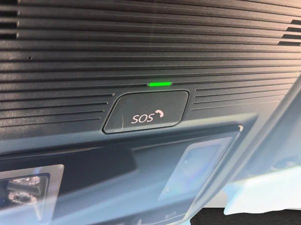 VOLKSWAGEN ID.7 Tourer (2025) — foto 16 van 23