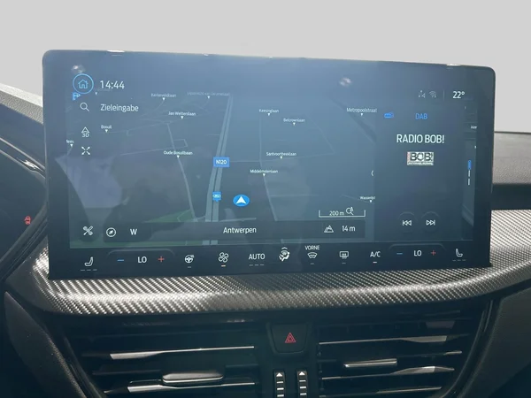 Ford Kuga (2025) — foto 4 van 17