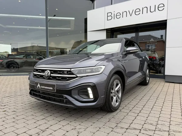 Volkswagen T-Roc (2023) — foto 1 van 26