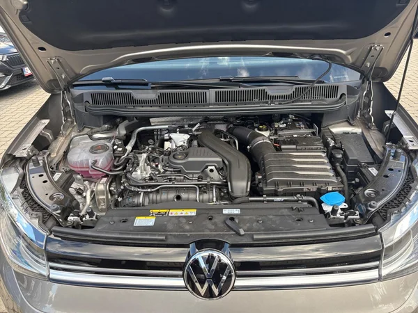 VOLKSWAGEN Caddy Maxi (2026) — foto 14 van 23