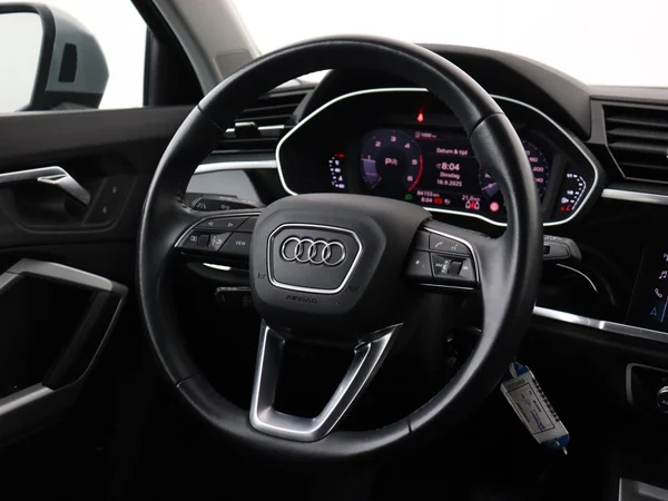 AUDI Q3 (2020) — foto 14 van 27