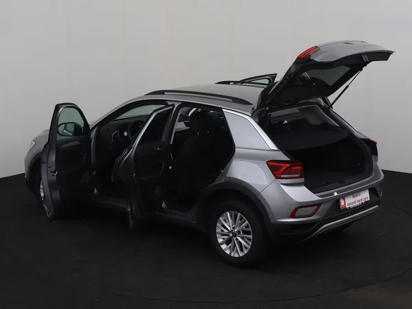 VOLKSWAGEN T-Roc (2022) — foto 26 van 27