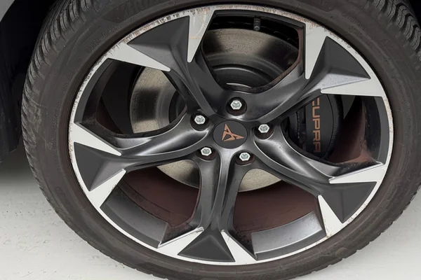 CUPRA Formentor E-Hybrid (PHEV) (2021) — foto 25 van 38